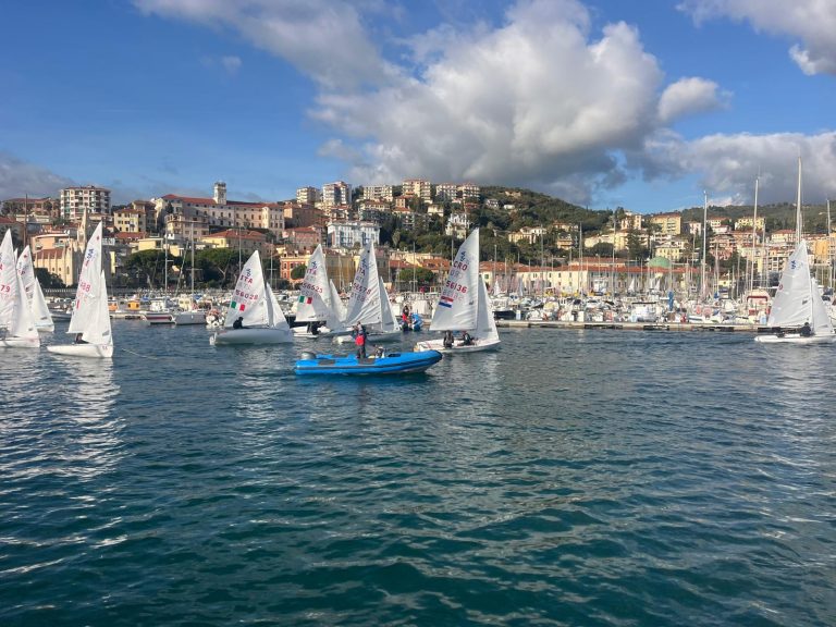 Naši jedriličari na međunarodnim regatama u prosincu 2025.